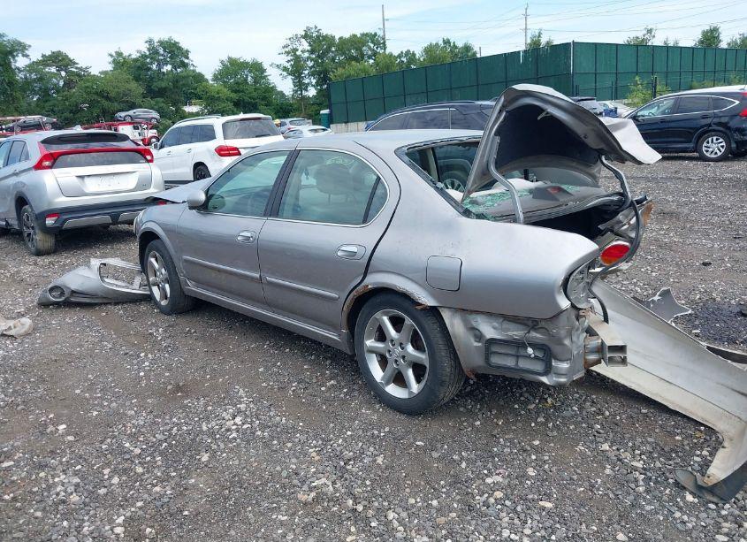 Photo 3 of 2002 Nissan Maxima GXE (VIN JN1DA31D12T202867)