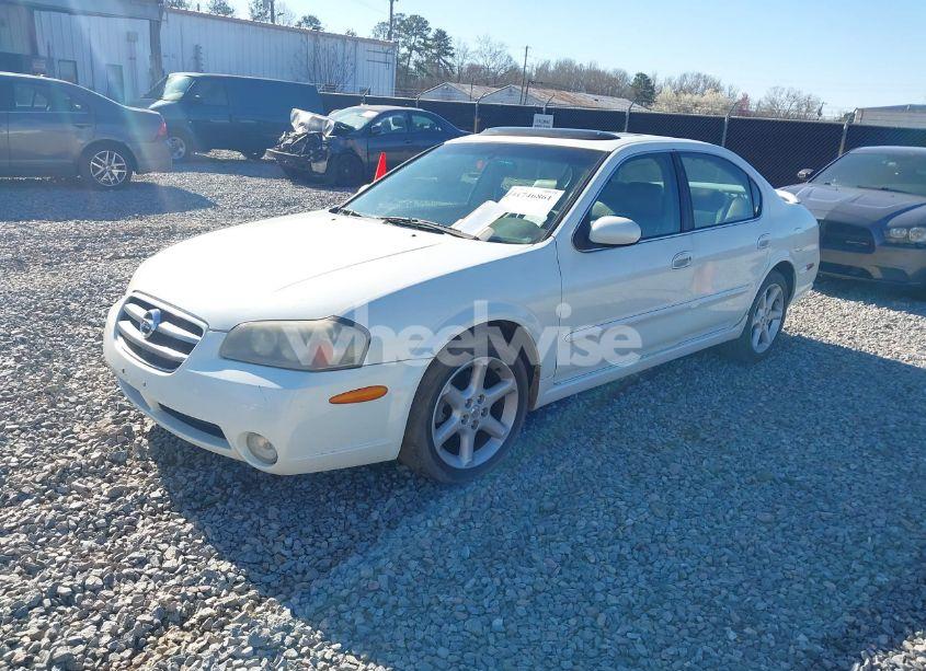 Photo 2 of 2002 Nissan Maxima SE (VIN JN1DA31D12T415835)