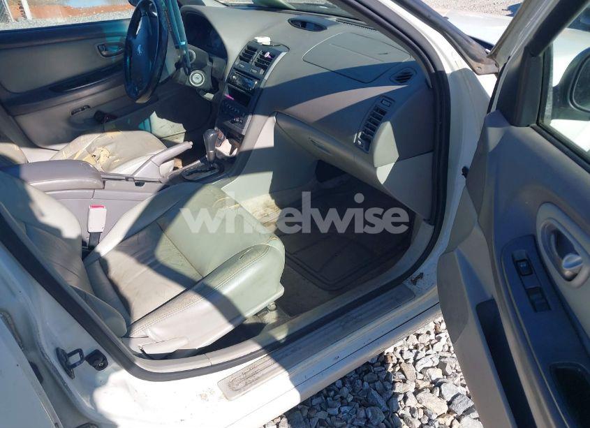 Photo 5 of 2002 Nissan Maxima SE (VIN JN1DA31D12T415835)