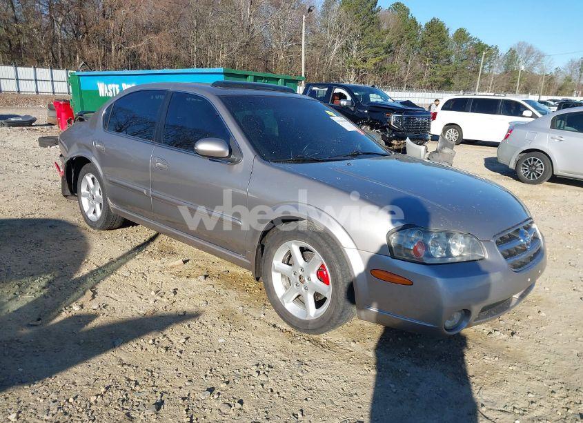 2002 Nissan Maxima SE (VIN JN1DA31D12T439178) main photo