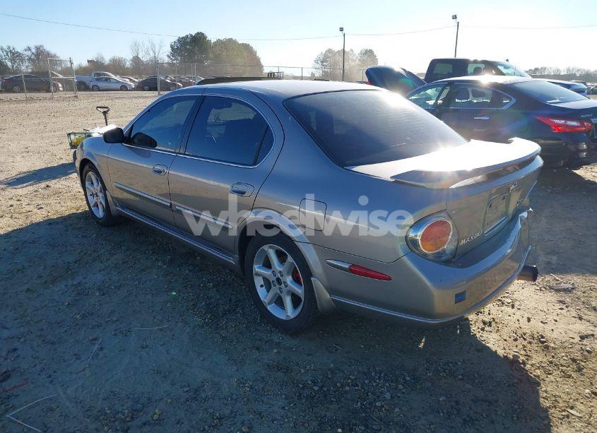 Photo 3 of 2002 Nissan Maxima SE (VIN JN1DA31D12T439178)