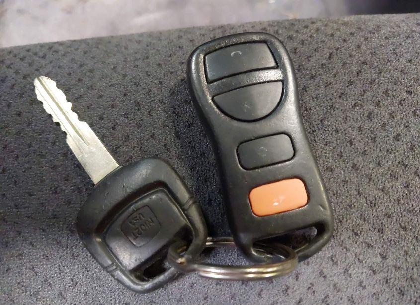 Photo 11 of 2002 Nissan Maxima SE (VIN JN1DA31D32T205799)