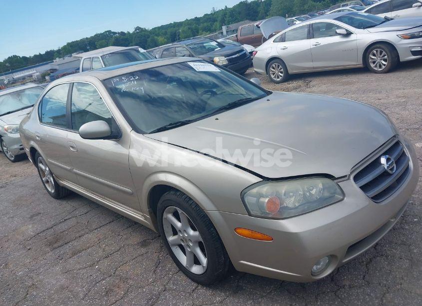2003 Nissan Maxima SE (VIN JN1DA31D33T510169) main photo
