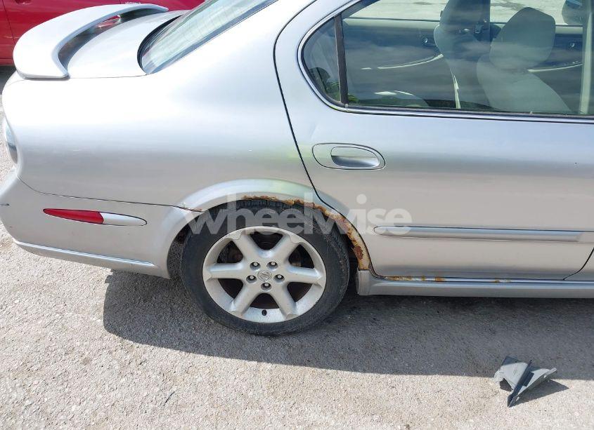 Photo 13 of 2003 Nissan Maxima SE (VIN JN1DA31D33T513282)