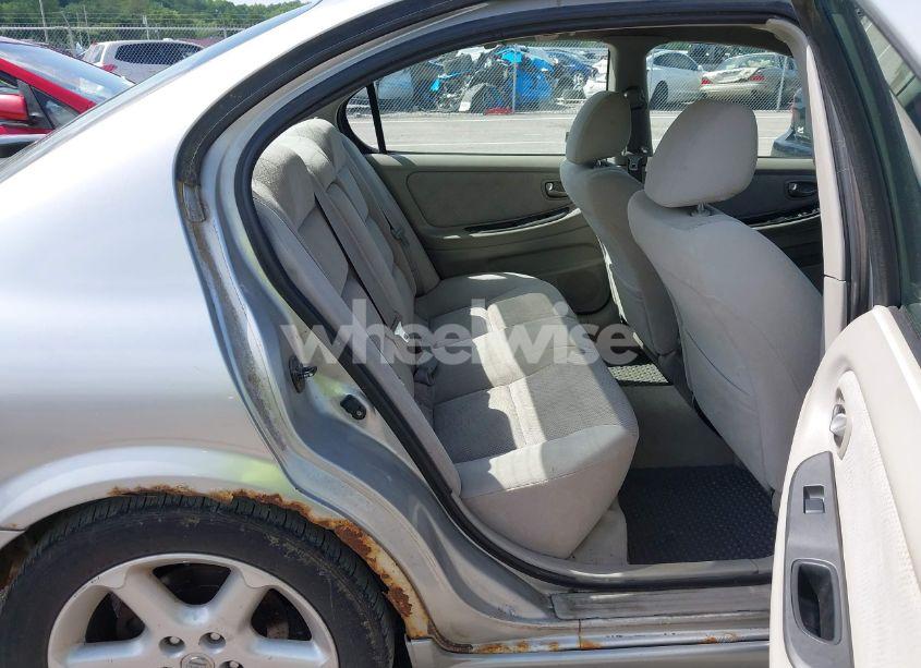 Photo 8 of 2003 Nissan Maxima SE (VIN JN1DA31D33T513282)