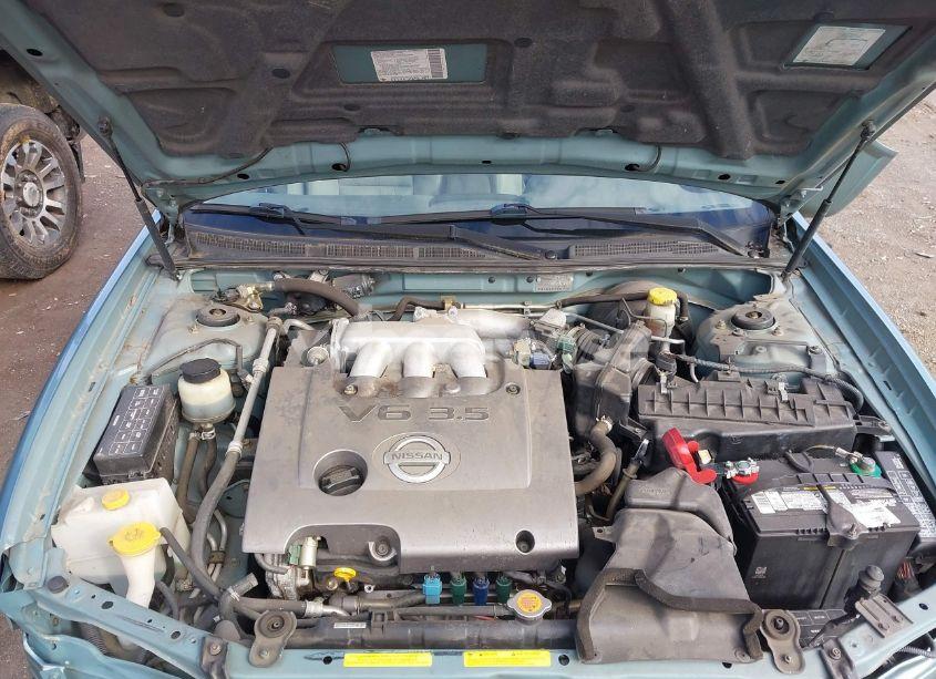 Photo 10 of 2002 Nissan Maxima GLE (VIN JN1DA31D52T408239)