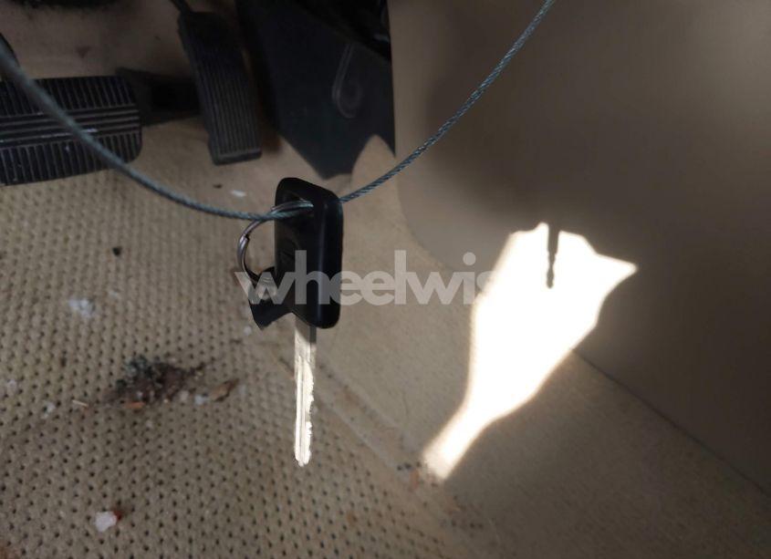 Photo 11 of 2002 Nissan Maxima GLE (VIN JN1DA31D62T437944)