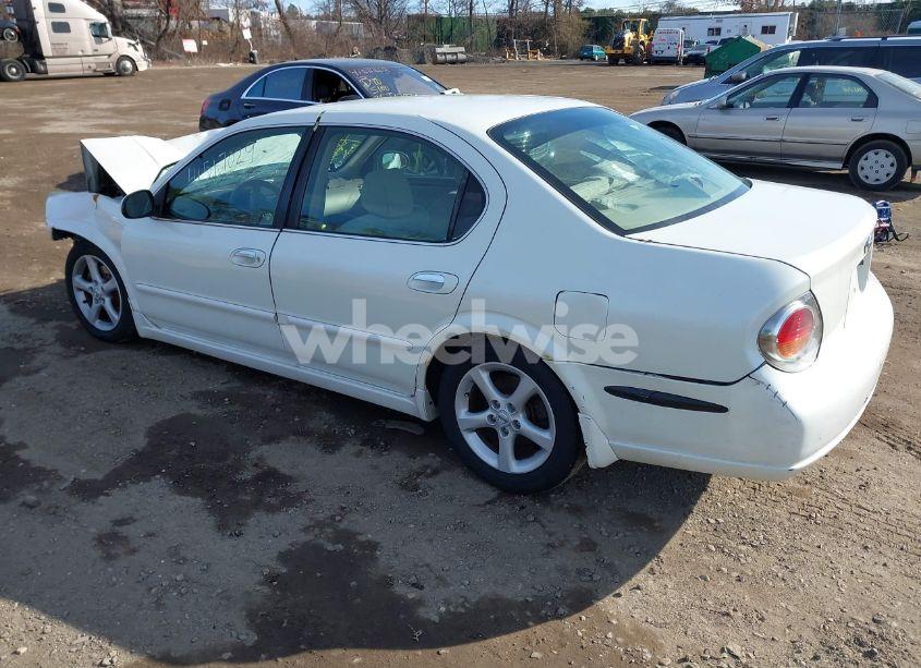 Photo 3 of 2002 Nissan Maxima GXE (VIN JN1DA31D82T413497)