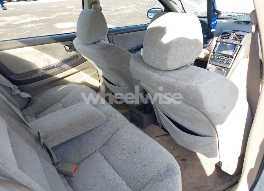 Photo 8 of 2002 Nissan Maxima GXE (VIN JN1DA31D82T413497)