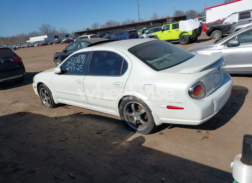 Photo 13 of 2002 Nissan Maxima SE (VIN JN1DA31D82T426492)