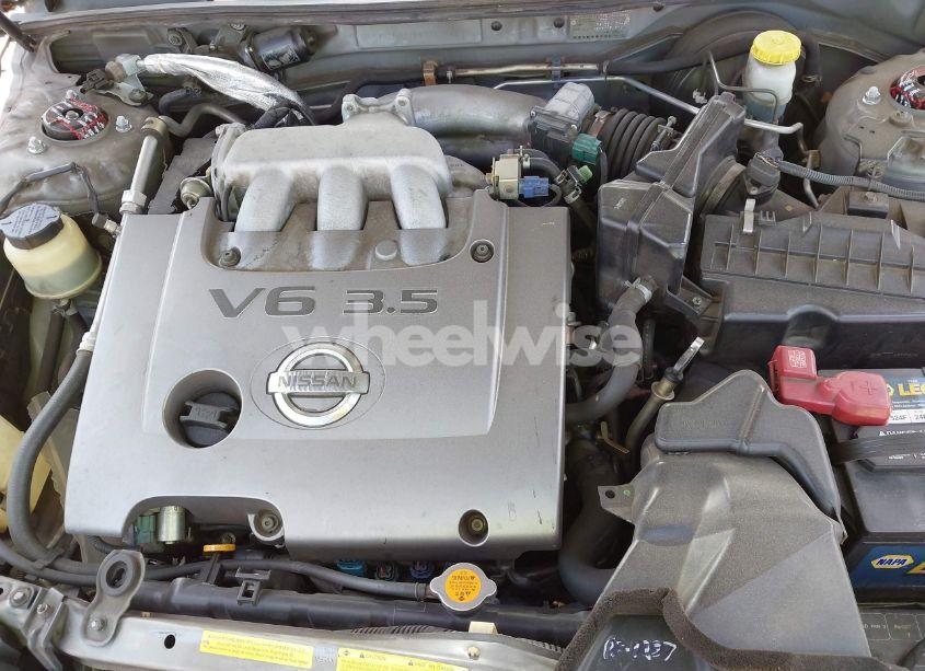 Photo 10 of 2002 Nissan Maxima GXE (VIN JN1DA31D92T408423)