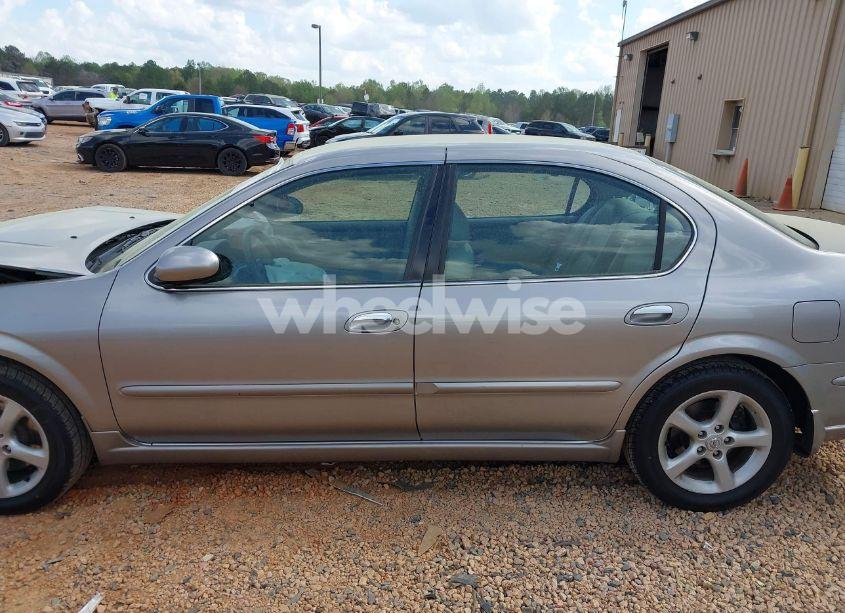 Photo 14 of 2002 Nissan Maxima GXE (VIN JN1DA31D92T408423)