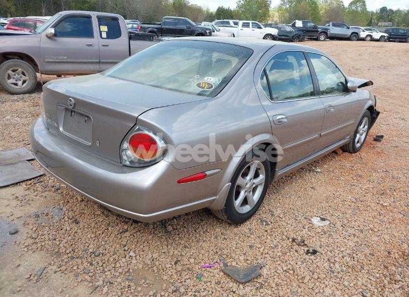 Photo 4 of 2002 Nissan Maxima GXE (VIN JN1DA31D92T408423)
