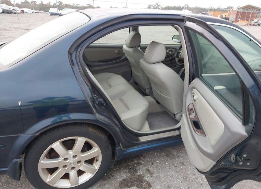 Photo 5 of 2002 Nissan Maxima GLE (VIN JN1DA31D92T432964)