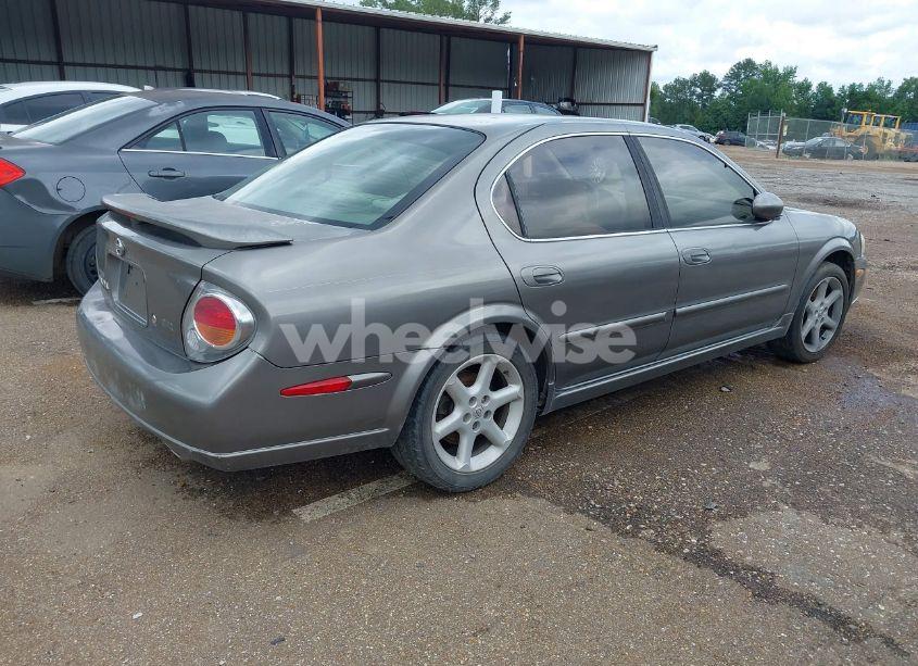 Photo 4 of 2002 Nissan Maxima SE (VIN JN1DA31DX2T418118)