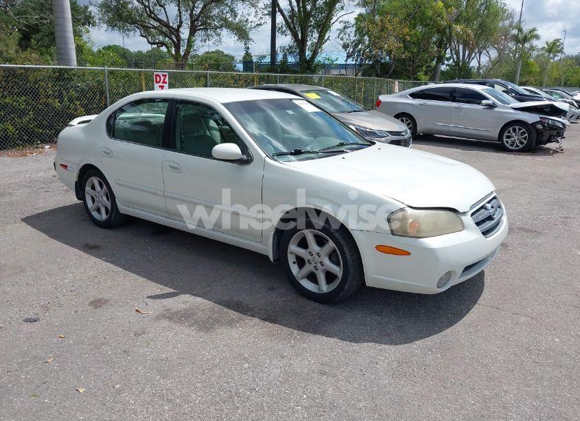 2003 Nissan Maxima SE (VIN JN1DA31DX3T501453) main photo