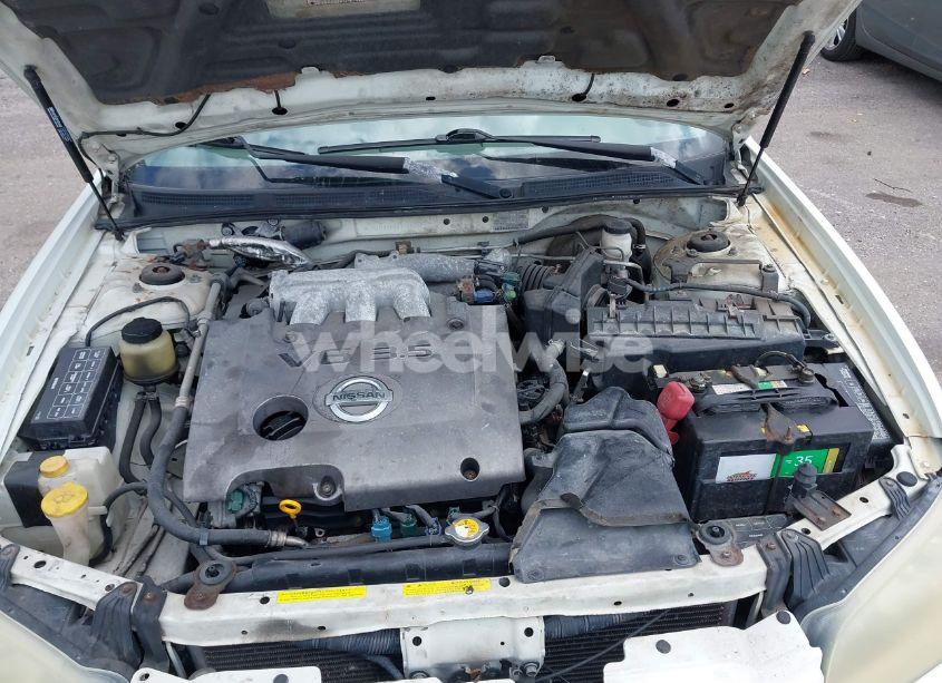 Photo 10 of 2003 Nissan Maxima SE (VIN JN1DA31DX3T501453)