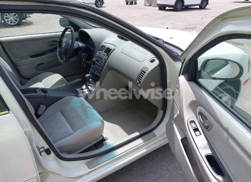 Photo 5 of 2003 Nissan Maxima SE (VIN JN1DA31DX3T501453)
