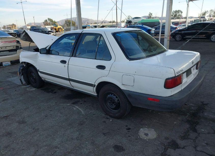 Photo 3 of 1993 Nissan Sentra E/XE/GXE (VIN JN1EB31F0PU500735)