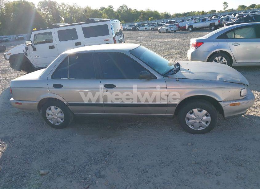 Photo 13 of 1993 Nissan Sentra E/XE (VIN JN1EB31P3PU217402)