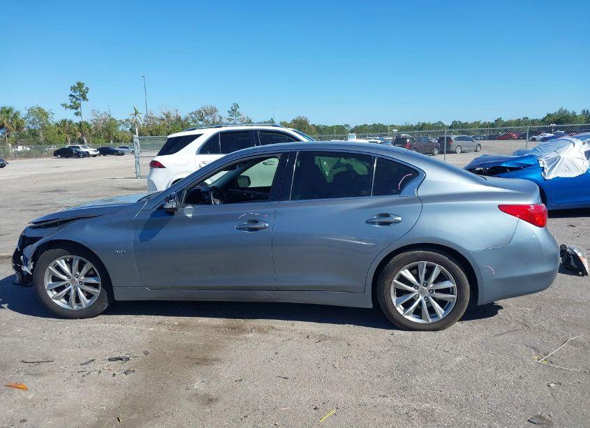 Photo 15 of 2016 Infiniti Q50 3.0T PREMIUM (VIN JN1EV7AP0GM300882)