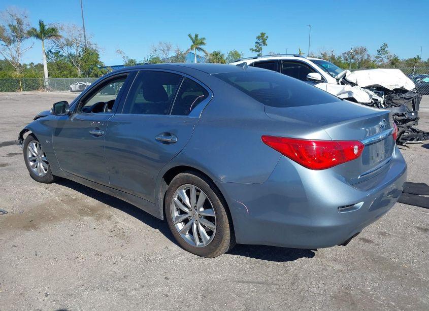 Photo 3 of 2016 Infiniti Q50 3.0T PREMIUM (VIN JN1EV7AP0GM300882)