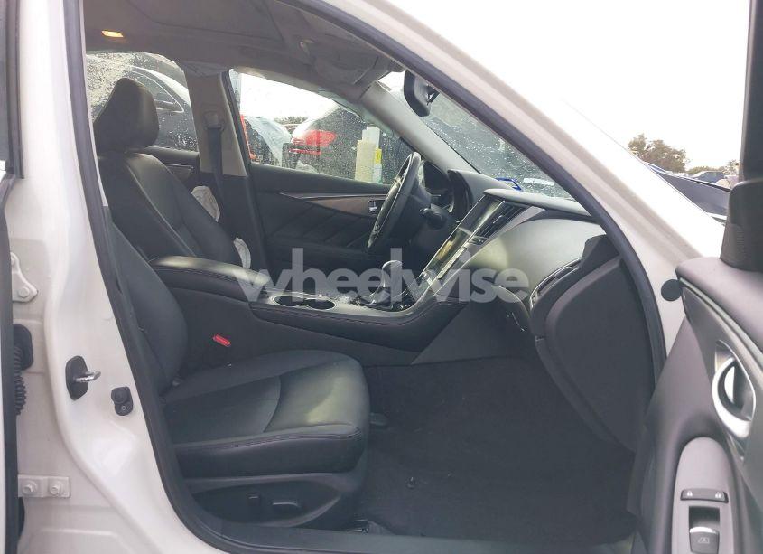 Photo 5 of 2016 Infiniti Q50 3.0T PREMIUM (VIN JN1EV7AP0GM302163)