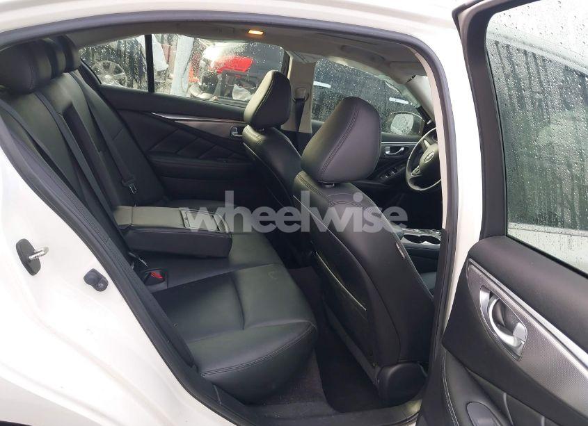 Photo 8 of 2016 Infiniti Q50 3.0T PREMIUM (VIN JN1EV7AP0GM302163)