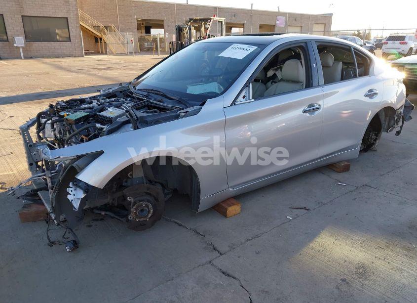 Photo 2 of 2018 Infiniti Q50 3.0T SPORT (VIN JN1EV7AP0JM355968)