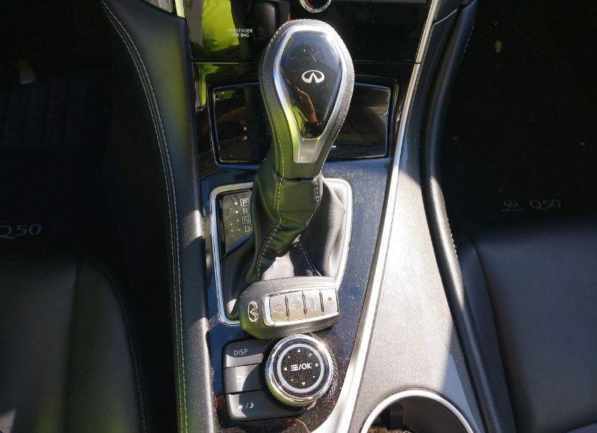 Photo 11 of 2021 Infiniti Q50 PURE (VIN JN1EV7AP0MM701599)