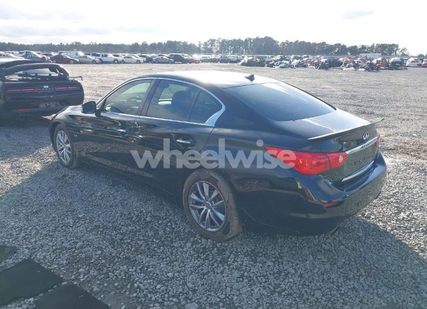 Photo 3 of 2016 Infiniti Q50 3.0T PREMIUM (VIN JN1EV7AP1GM305587)