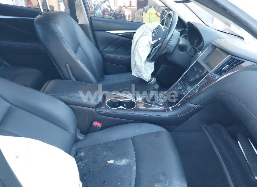 Photo 5 of 2018 Infiniti Q50 3.0T LUXE (VIN JN1EV7AP1JM359656)