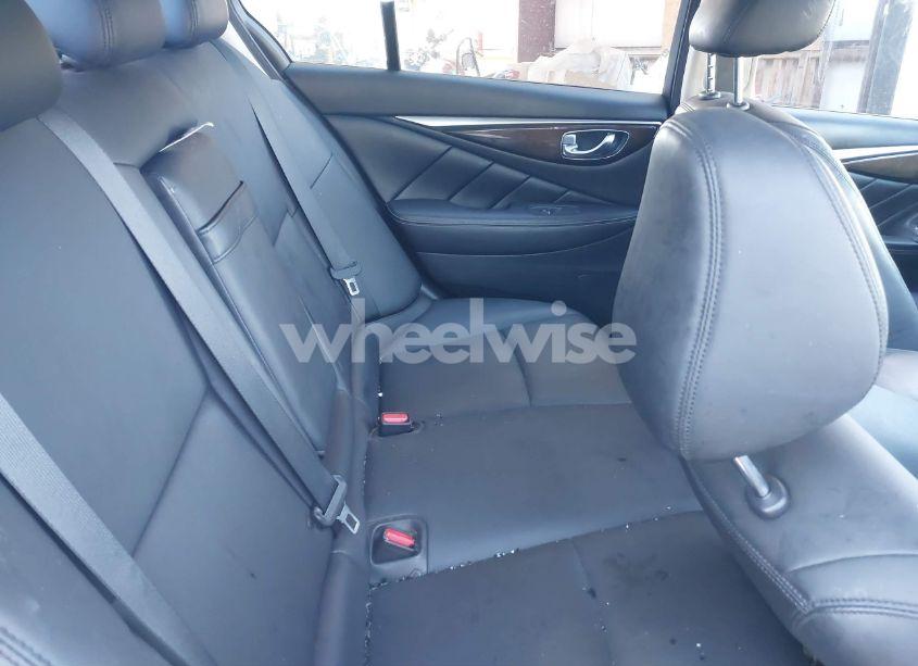 Photo 8 of 2018 Infiniti Q50 3.0T LUXE (VIN JN1EV7AP1JM359656)