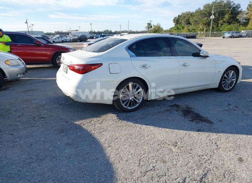 Photo 4 of 2018 Infiniti Q50 3.0T LUXE (VIN JN1EV7AP1JM365957)