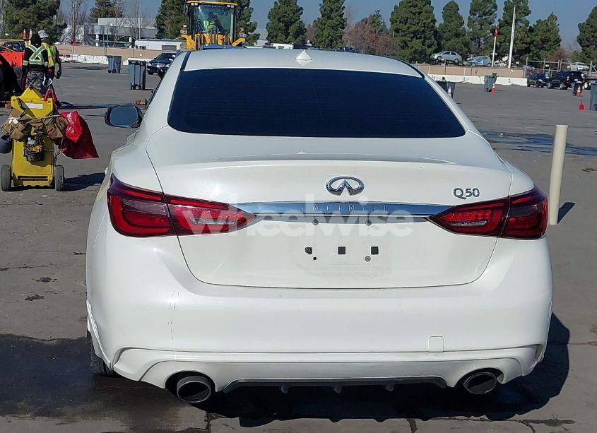 Photo 17 of 2018 Infiniti Q50 3.0T LUXE (VIN JN1EV7AP1JM592078)
