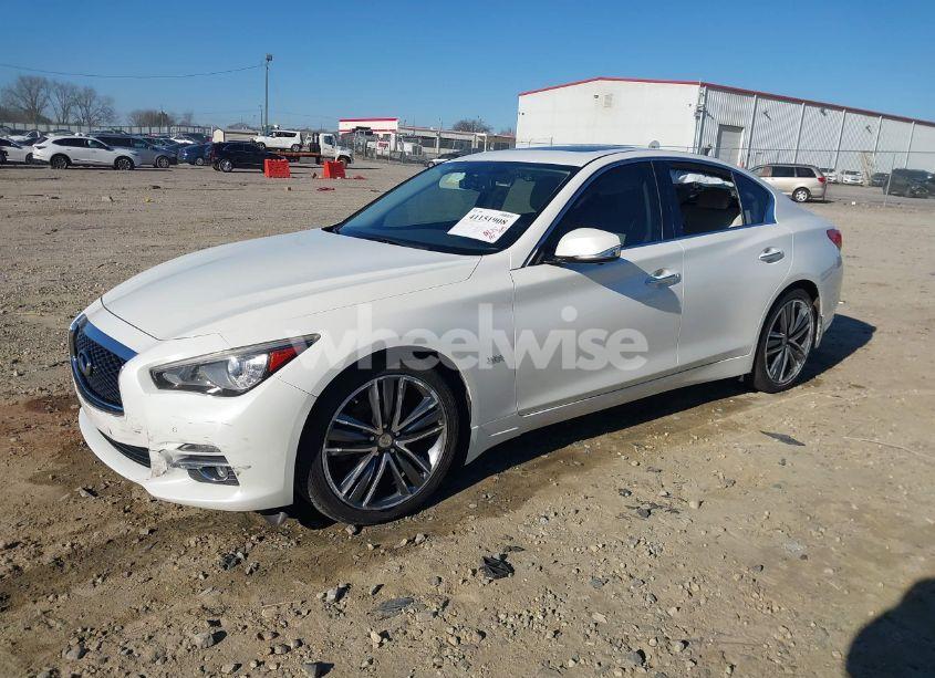 Photo 2 of 2016 Infiniti Q50 3.0T PREMIUM (VIN JN1EV7AP2GM306358)