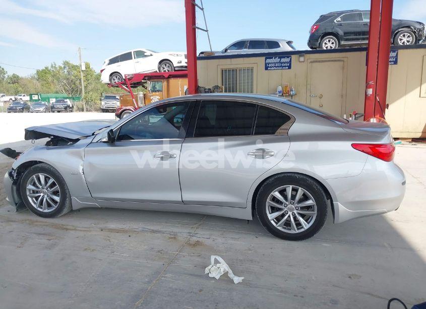 Photo 14 of 2017 Infiniti Q50 3.0T PREMIUM (VIN JN1EV7AP2HM735730)