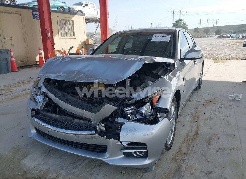 Photo 2 of 2017 Infiniti Q50 3.0T PREMIUM (VIN JN1EV7AP2HM735730)