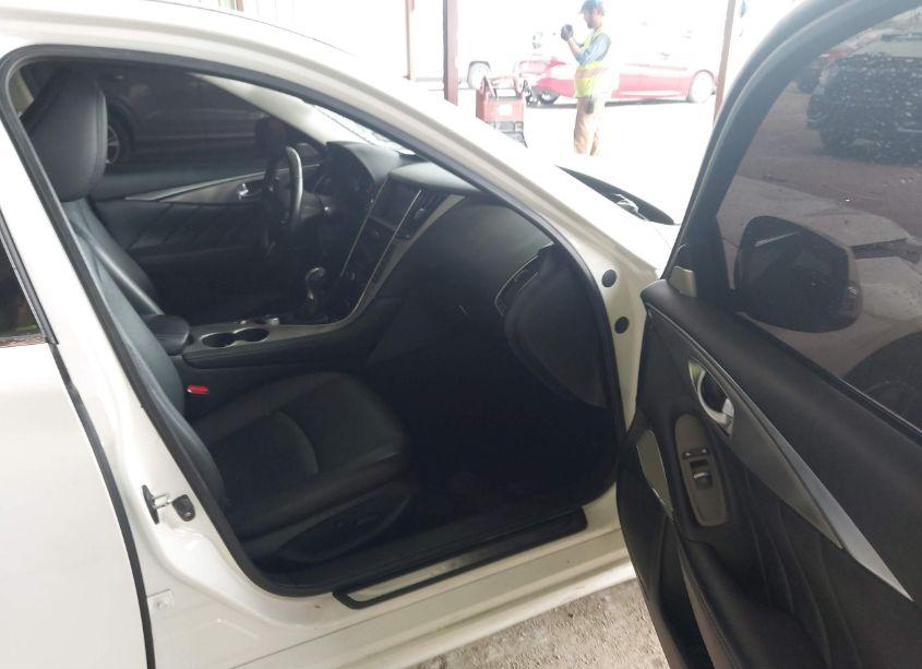 Photo 5 of 2017 Infiniti Q50 3.0T PREMIUM (VIN JN1EV7AP2HM736103)