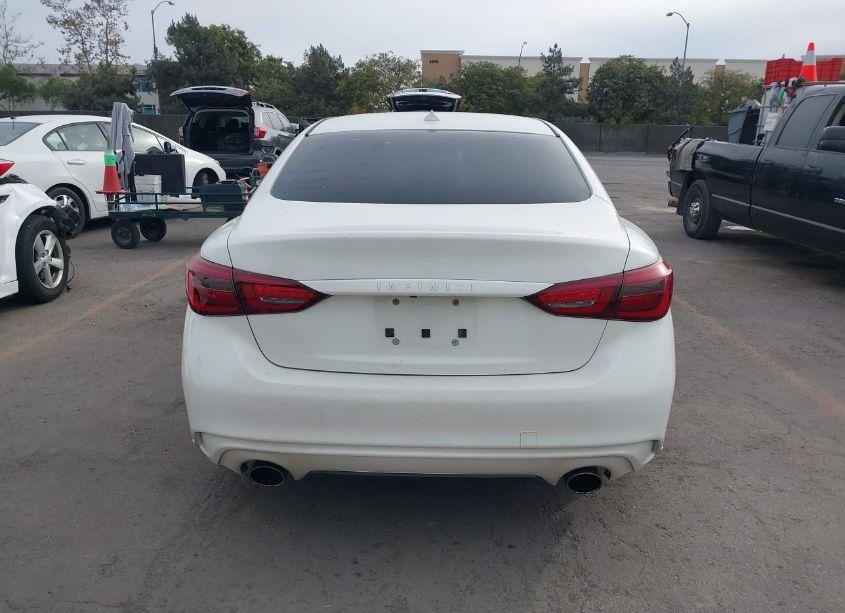 Photo 16 of 2018 Infiniti Q50 3.0T LUXE (VIN JN1EV7AP2JM362646)