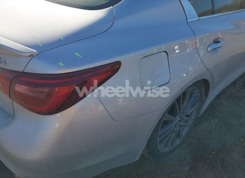 Photo 18 of 2018 Infiniti Q50 3.0T LUXE (VIN JN1EV7AP2JM363974)