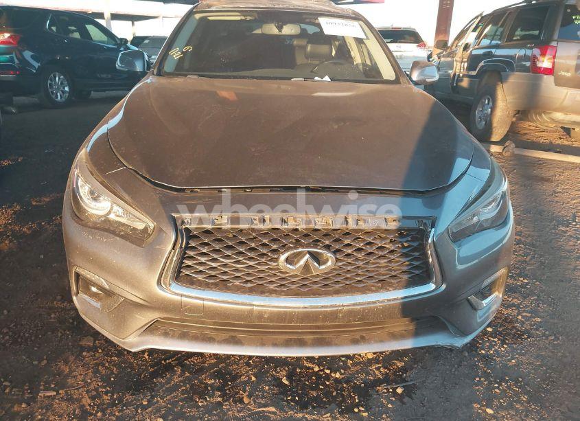 Photo 12 of 2018 Infiniti Q50 3.0T LUXE (VIN JN1EV7AP3JM350568)