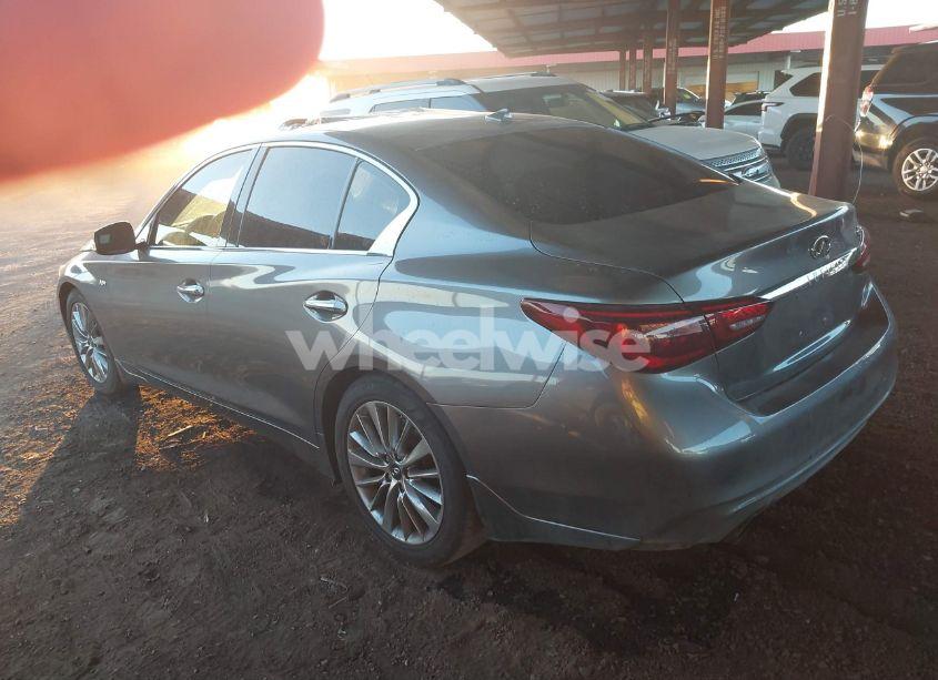 Photo 3 of 2018 Infiniti Q50 3.0T LUXE (VIN JN1EV7AP3JM350568)