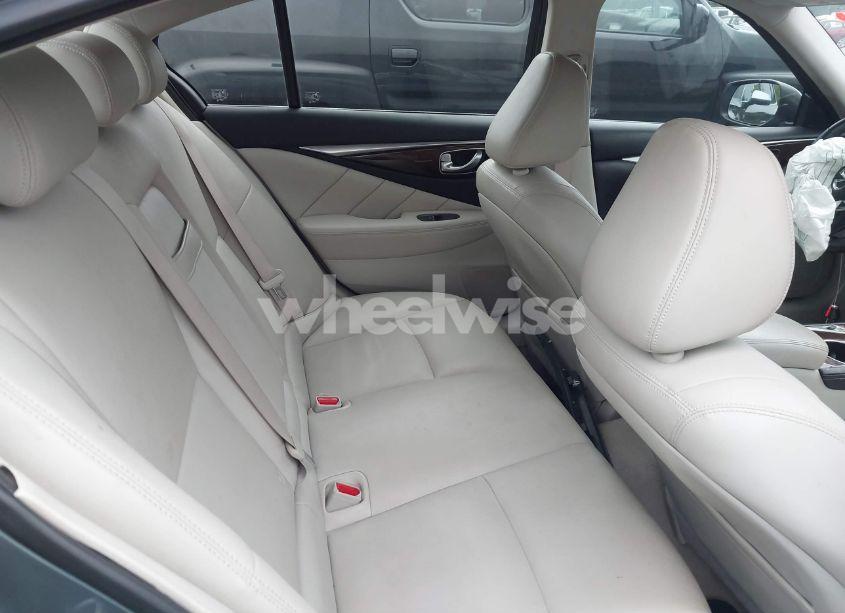 Photo 8 of 2018 Infiniti Q50 3.0T LUXE (VIN JN1EV7AP3JM357522)