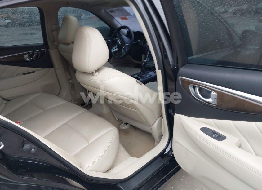 Photo 8 of 2018 Infiniti Q50 3.0T LUXE (VIN JN1EV7AP3JM358184)