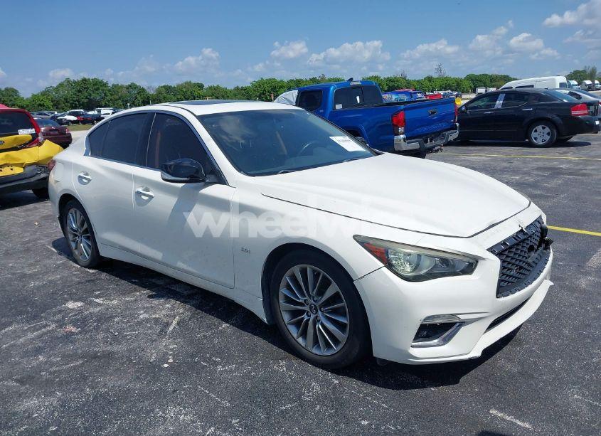 2018 Infiniti Q50 3.0T LUXE (VIN JN1EV7AP3JM361697) main photo