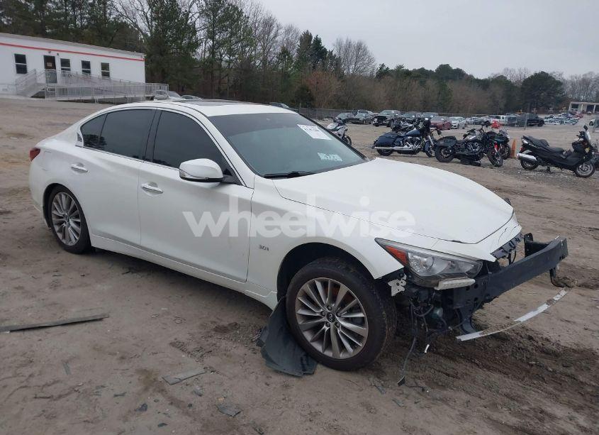 2018 Infiniti Q50 3.0T LUXE (VIN JN1EV7AP3JM366396) main photo