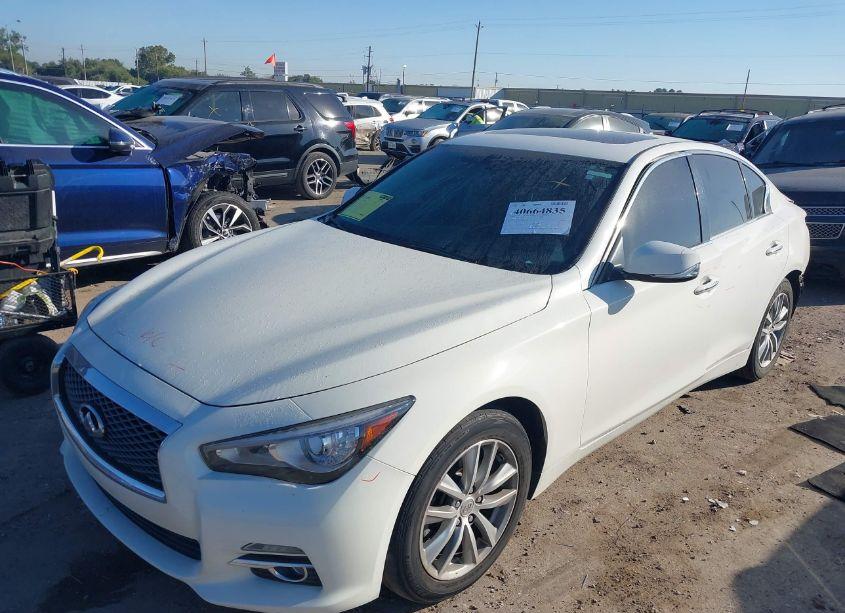 Photo 2 of 2017 Infiniti Q50 3.0T PREMIUM (VIN JN1EV7AP4HM736930)
