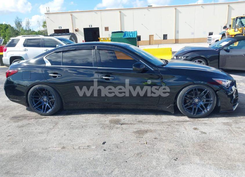 Photo 13 of 2018 Infiniti Q50 3.0T LUXE (VIN JN1EV7AP4JM355312)