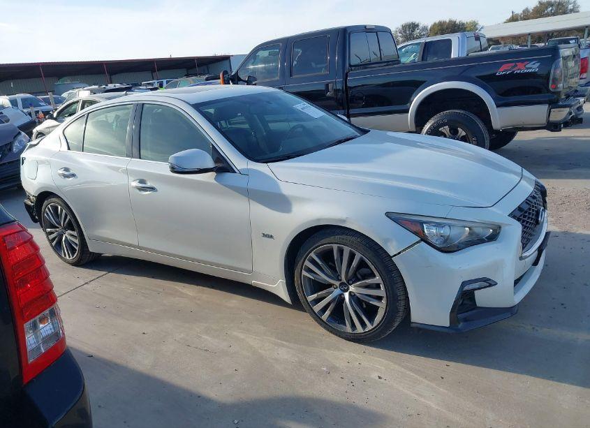 Photo 13 of 2018 Infiniti Q50 3.0T SPORT (VIN JN1EV7AP4JM355651)